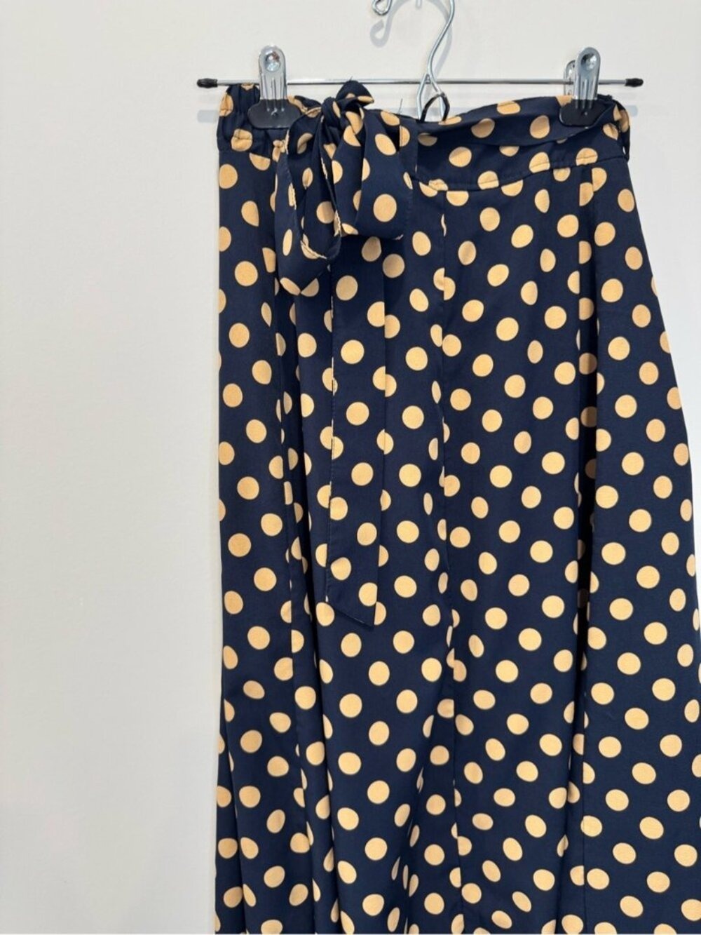 Korean Brand Navy Polka Dot Wrap Midi Skirt Size Small 0861 - Picture 3 of 5